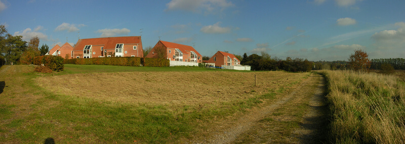 Ved Hornbæk kirke er den nu indtørrede kanal bevaret over ca. 100 m.
